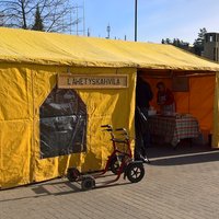 Avaa kuva isommaksi Lähetystorin teltta